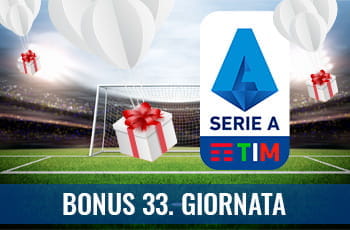 Il logo della Serie A 2029-2020, dei pacchetti regalo su un campo da calcio e la scritta “Bonus 33. giornata”