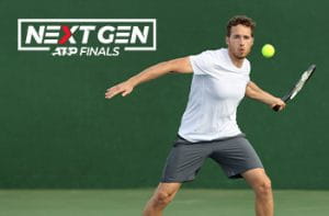 Tennista in azione, logo Next Gen ATP FInals