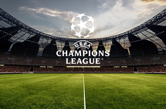 Campo da calcio e logo UEFA Champions League