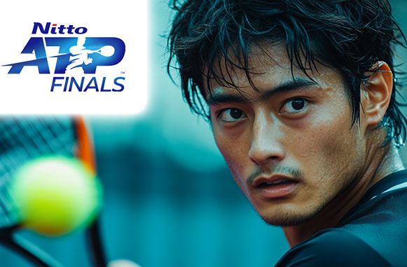 Tennista in azione, logo ATP Finals